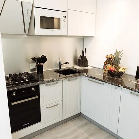 Blue Laguun 아파트